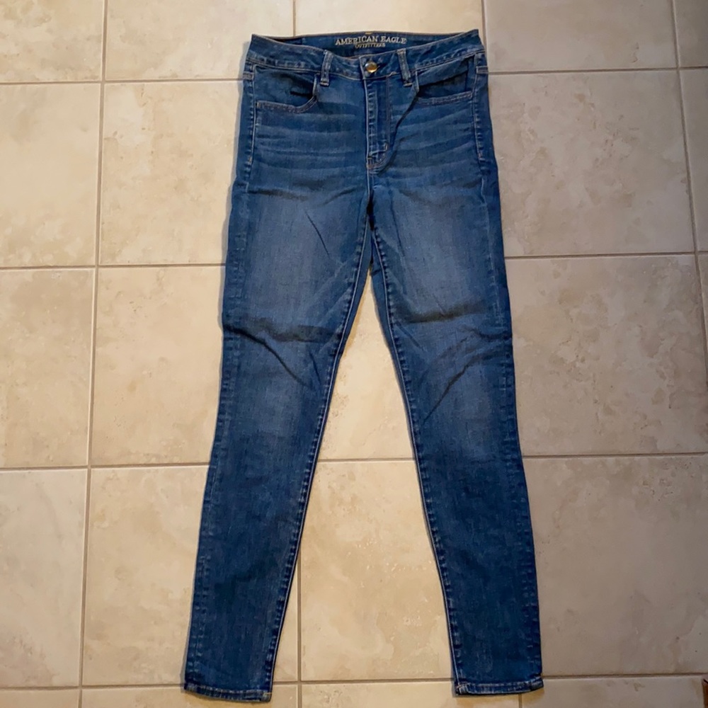 American Eagle stretchy blue skinny jeans size 8 regular